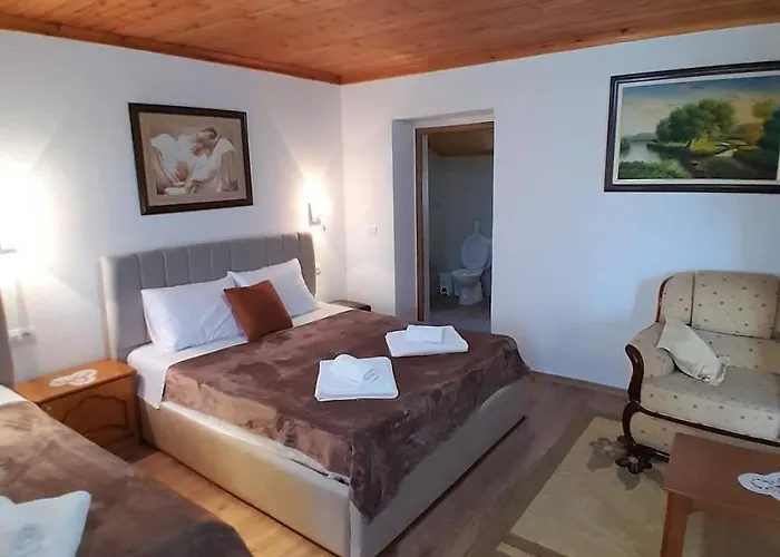 Ejona 3* Gjirokastra