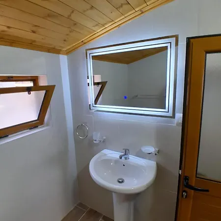 Pensión Ejona Gjirokastër